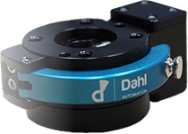 Das Cobot Schnellwechsel-System von DAHL Robotics ermöglicht einen unkomplizierten Wechsel des End-of-Arm Tools an Ihrem Universal Robots.